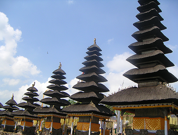 タマンアユン寺院　Pura Taman Ayun
