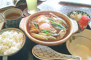 いちいの味噌煮込みうどんセット